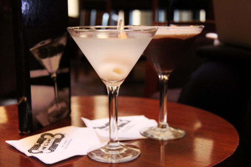 brasserie-VENANSON-min_martini_bar_lychee_chocolate_alcohol_liquor_happy_hour_happy-910161